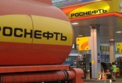 Сахалин разрывается между Роснефтью и Газпромом