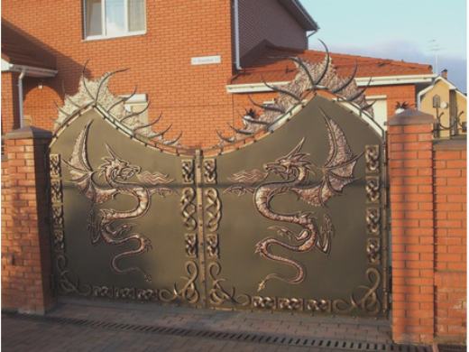 Декоративные распашные ворота